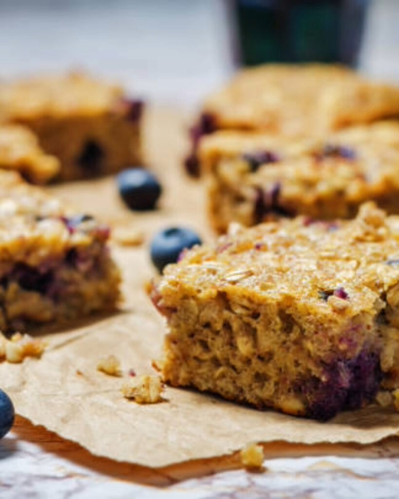 blueberry banana baked oat bites