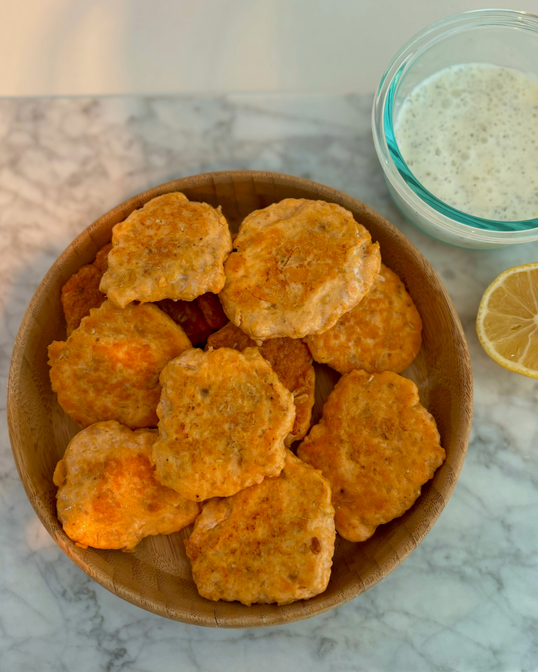 Mini salmon burgers