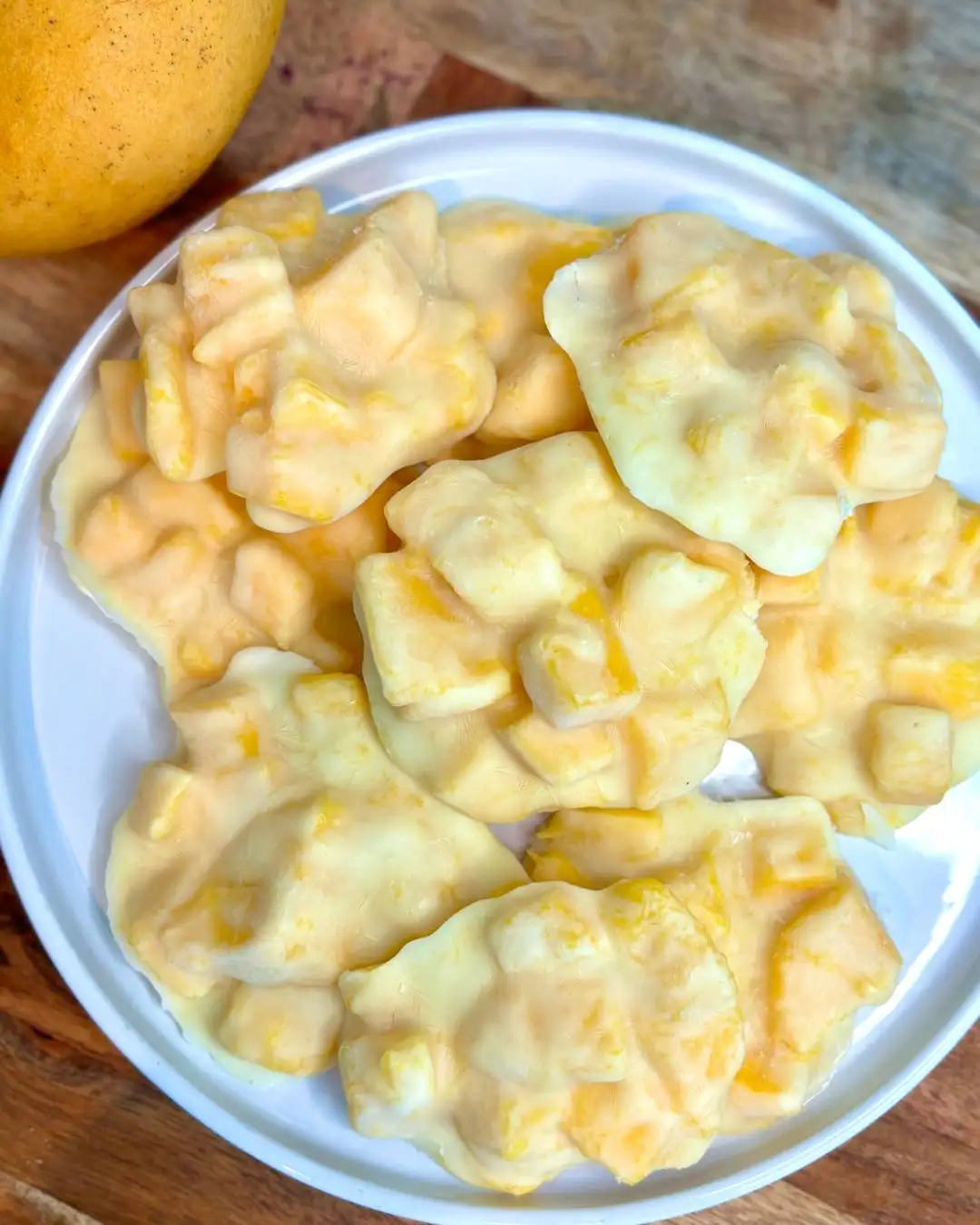 frozen yogurt mango bites