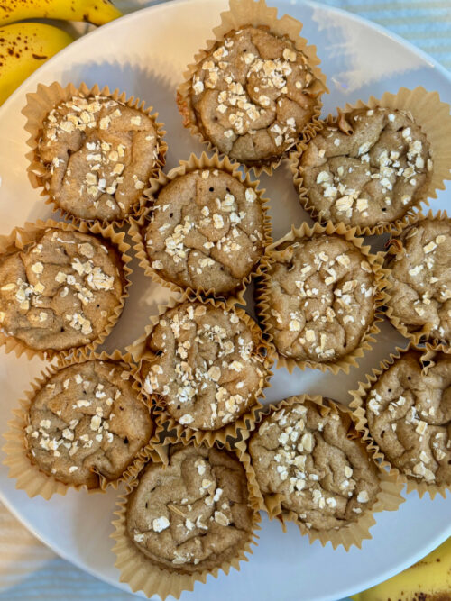 banana oat muffins
