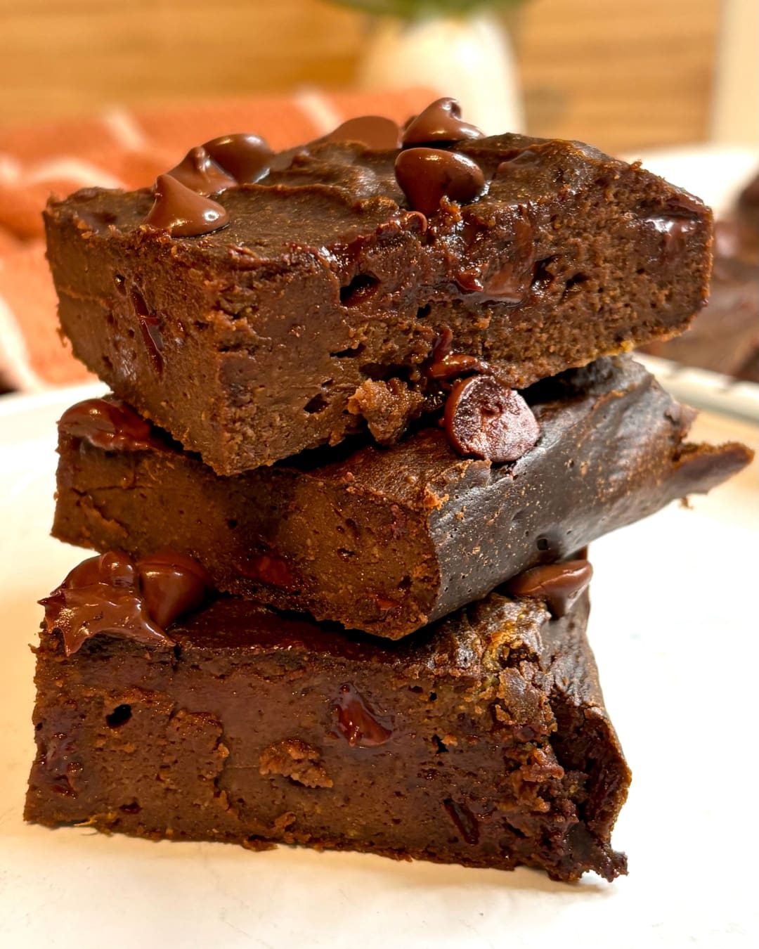 fudgy flourless pumpkin brownies