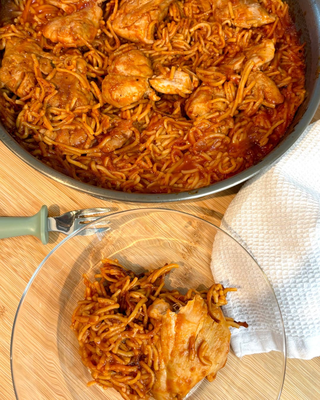one-pot tomato chicken egg noodles